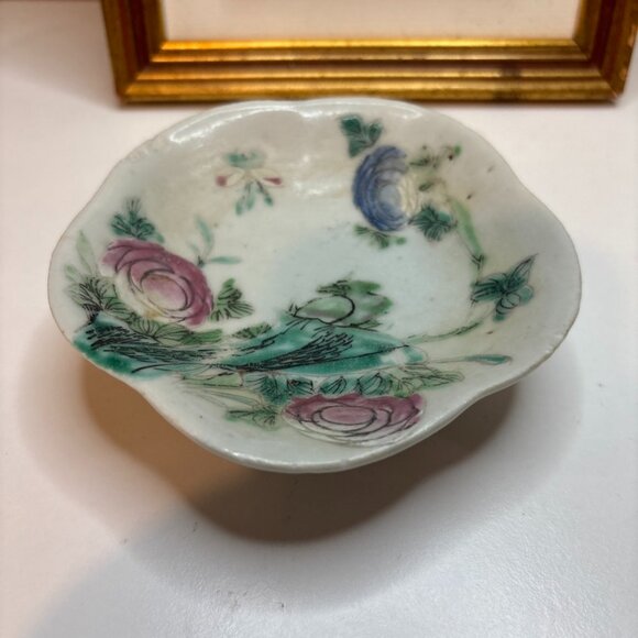 Antique Chinese Footed Dish w/ Flowers Bird Unmarked Sold As Is About 4.5” Width - Picture 1 of 15